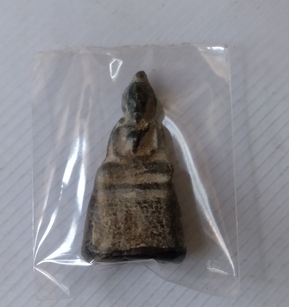 รูปหล่อพระพุทธเนื้อตะกั่วไม่ทราบที่