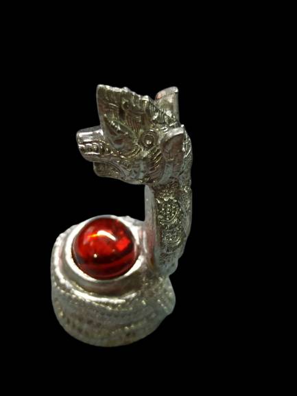 พญานาค แก้วนาคา พญาศรีสุทโธ บรมจักรพรรดิ องค์แก้ว สีแดง (แดงทับทิม สีแห่งชัยชนะ)