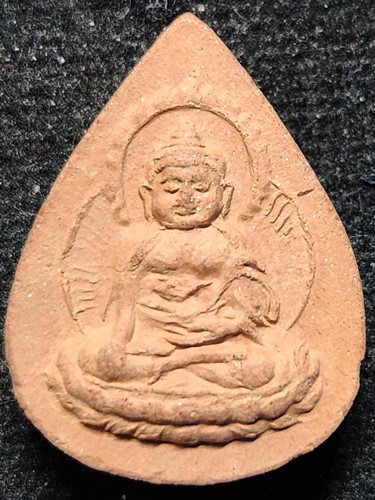 วัดสมณานัมบริหาร (วัดญวนสะพานขาว) กทม พระโลกิเตศวร เนื้อผงกลีบบัว หยดน้ำ หลวงพ่อบ๋าวเอิง  