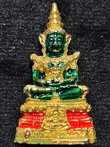 วัดพระเชตุพน กทม พระแก้วมรกต รุ่นเทิดพระเกียรติ ว.ช.พ. 2540