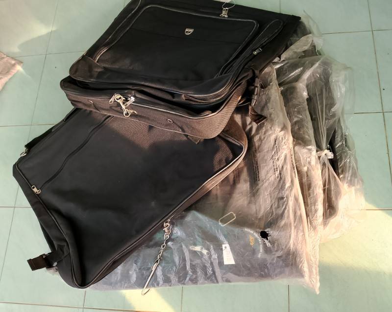 กระเป๋าใส่เสื้อสูตร Trarelpro แบรนด์ดัง  จำนวน 6  ใบ