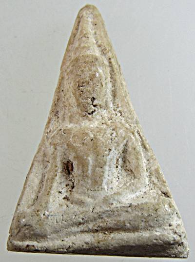 พระพิมพ์นางพญา เนื้อผง