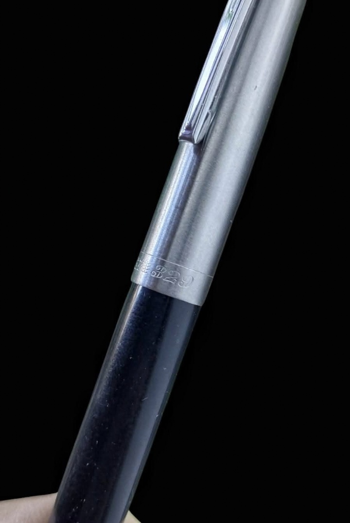 มีดปากกา หลวงพ่อเพี้ยน อัคคธัมโม วัดเกริ่นกฐิน จ.ลพบุรี