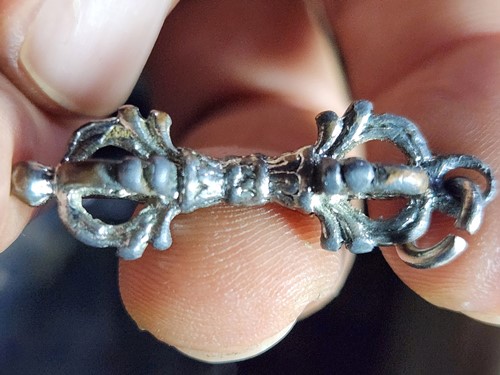 เครื่องรางวัชระ (กิมกังซู่)