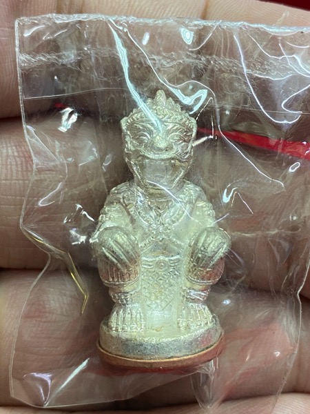 หนุมาน หลวงปู่คำบุ กรรมการ