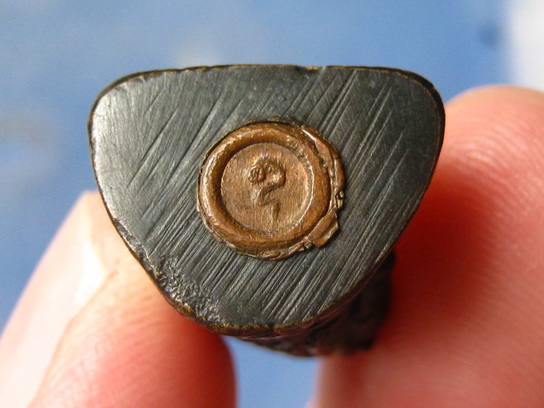 รูปหล่อ พระครูรัตนคุณาธาร(พั้ว) สุรินทร์