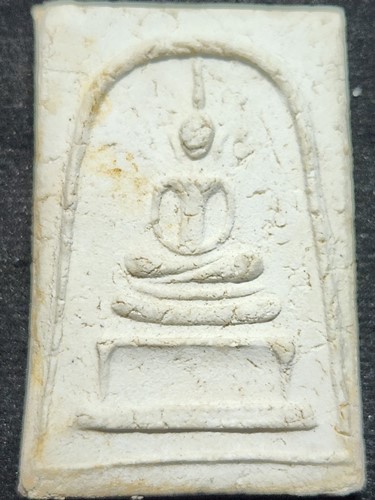 พระสมเด็จ  พิมพ์ขาโต๊ะ 