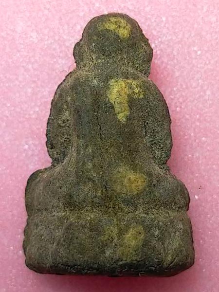 พระปิดตาเนื้อมหาว่านมงคล พระอาจารย์วัชรินทร์ วัชรินโท (หลวงพ่อหม่ำ) เจ้าอาวาสวัดนพรัตนาราม