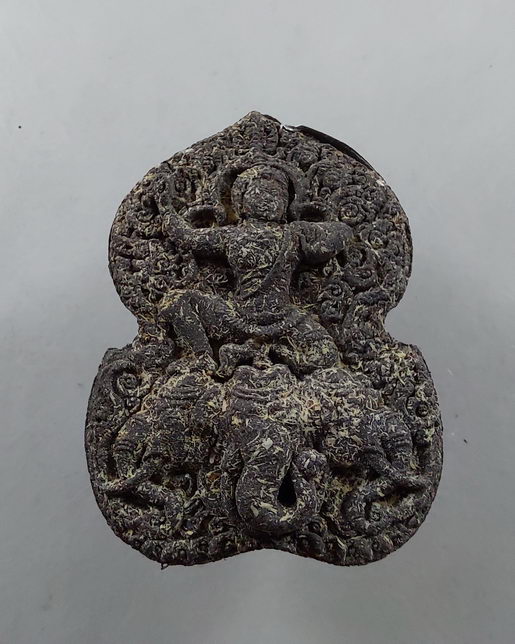 " พระไอยรา มหาราชันต์ ครูบาใหญ่บุญมา แสนดี หมอปะกำช้าง จ.สุรินทร์ หน้ากากทอง ตะกรุดเงิน พิธีปลุกเสกอ