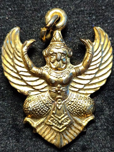 วัดโพธิ์ทอง บางมด จอมทอง กรุงเทพฯ พญาครุฑกาญจนาภิเษก พระอาจารย์วราห์  ปี 2539