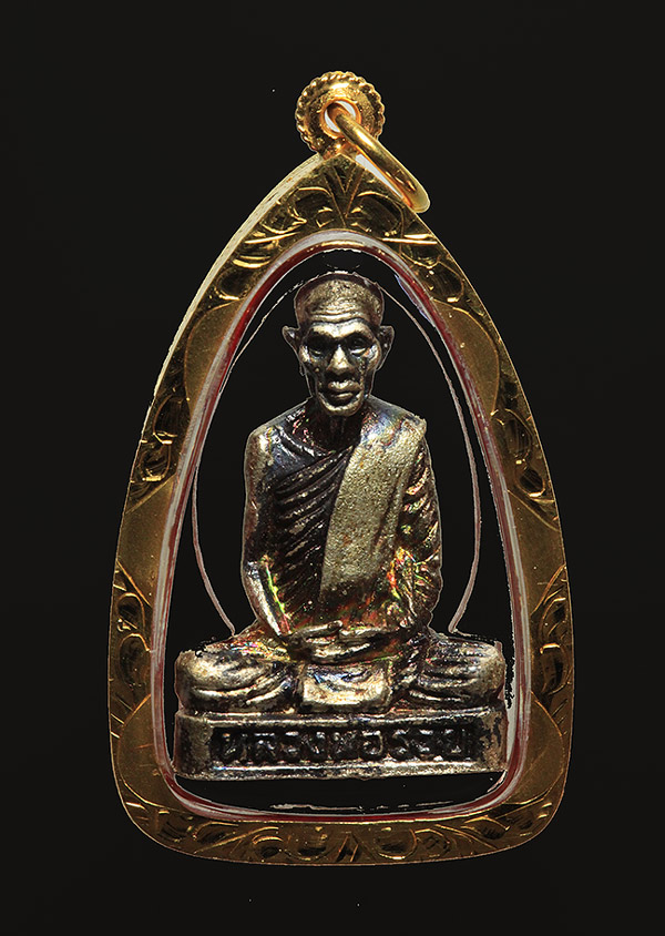 รูปหล่อรุ่นแรก หลวงพ่อรวย วัดตะโก ปี2536 ((เนื้อเงินสร้าง 500องค์)) หายาก+เลี่ยมทอง+พร้อมบัตรG..090-