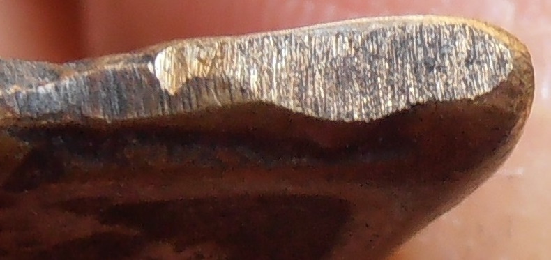 เหรียญหล่อใบสาเกหลวงพ่อบ้านแหลม รุ่นแรก ปี ๒๔๕๙ วัดเพชรสมุทรวรวิหาร สมุทรสงคราม