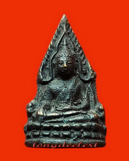 พระพุทธชินราชหล่อโบราณ วัดไชยชุมพลชนะสงคราม(วัดใต้) จ.กาญจนบุรี สวยมากค่ะ