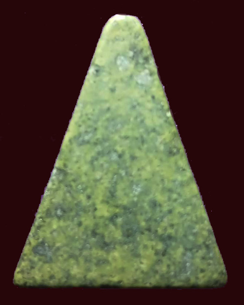  พระหินหยกพิมพ์นางพญาหลวงปู่ฟัก วัดเขาน้อยสามผาน จังหวัดจันทบุรี