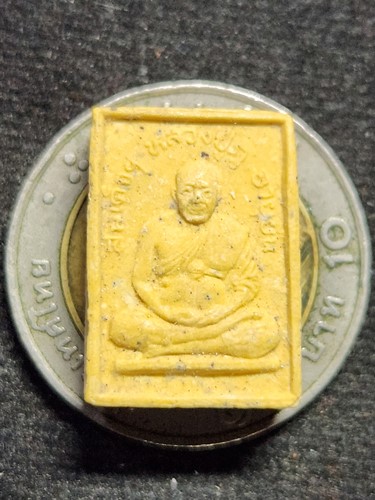 วัดอินทร บางขุนพรหม กทม พระสมเด็จ หลังรูปเหมือนหลวงปู่ภู 