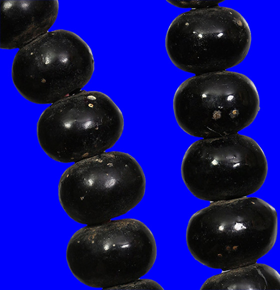 สร้อยประคำ 108เม็ด ลพ.อุตตมะ วัดวังก์วิเวการาม จ.กาญจนบุรี