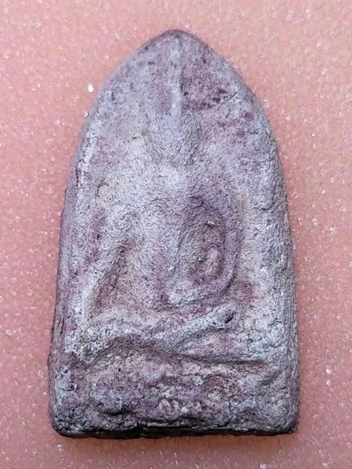 พระกรุขุนเเผน หลวงตามา​ วัด​โคก​พระ​เจริญ อ.ปากท่อ จ.ราชบุรี นำมาเสกอีกรอบงานปิดทอง