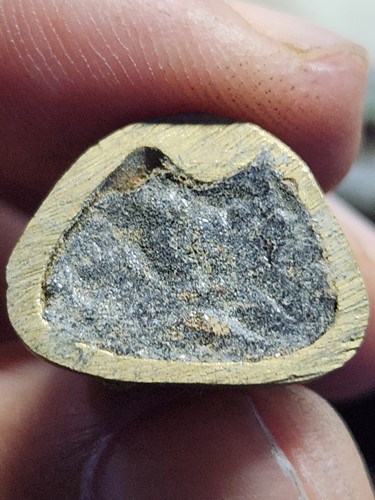 สุสานไตรลักษณ์ ลำปาง พระปิดตานำโชค หลวงพ่อเกษม เขมโก รุ่นชนะศึกชายแดน ปี 28