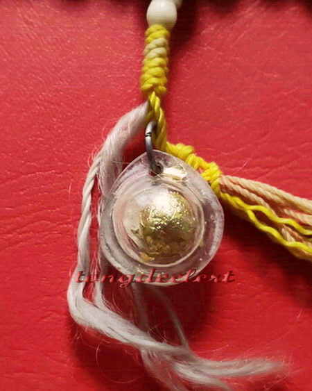 ประคำหลวงพ่ออุตตมะ วัดวังก์วิเวการาม จ.กาญจนบุรี มีลูกอมรุ่นเก่าห้อยปลายประคำด้วยค่ะ