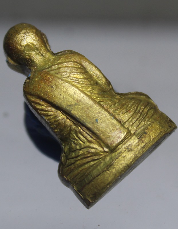 A904รูปเหมือนปั้ม เนื้อทองเหลือง รุ่นแรก พระครูมงคลภาณี (หลวงปู่มัง) วัดเทพกุญชรวราราม จ.ลพบุรี