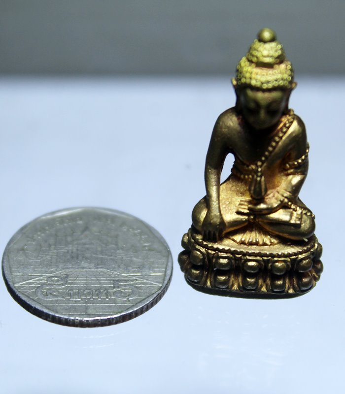 A958พระกริ่งฉลองเจดีย์ หลวงปู่เหรียญ วัดอรัญญบรรพต จ.หนองคาย พ.ศ.๒๕๔๑