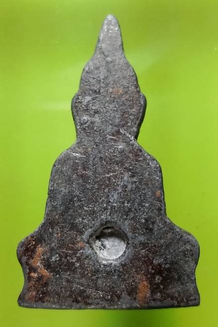 พระเนื้อชิน 