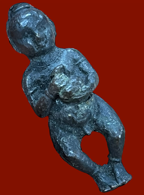 กุมารหลวงพ่อกวย วัดโฆสิตาราม จ.ชัยนาท ปี2521 เนื้อตะกั่วอาบทองแดง