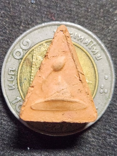 วัดนางพญา พิษณุโลก พระนางพญา รุ่นพระมาลาเบี่ยง ปี2538 หลวงปู่สังวาลย์ อธิษฐานจิต