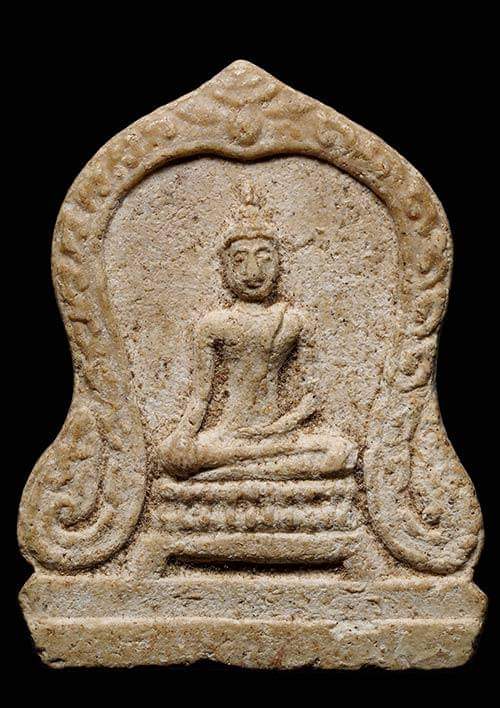 ถูกสุด สะดุดใจ..พระพุทธใบเสมา ไม่ทราบที่ ผูกพัธสีมา ปี 2519 เนื้อผง สวยเดิม