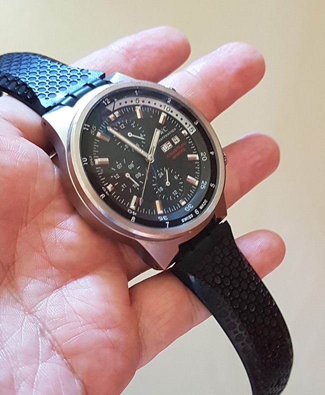 นาฬิกา IWC โครโนกราฟ มีวัน, วันที่ COUSTEAU DIVERS หน้าปัดดำ ระบบออโต เขย่าเดิน ใช้งานได้ทุกวงเข็ม