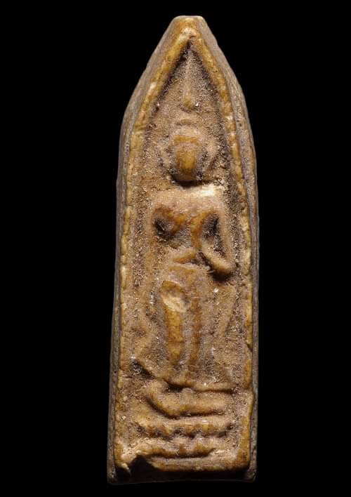 ถูกสุด สะดุดใจ..พระลีลาหลังยันต์ ไม่ทราบที่ เนื้อผงน้ำมัน สวยเดิม