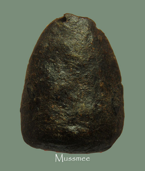 พระพุทธข้างรัศมี ก๋งหลิม วัดน้อย ชลบุรี เนื้อผงผสมว่าน จุ่มรัก 