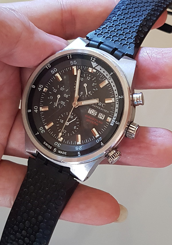 นาฬิกา IWC โครโนกราฟ มีวัน,วันที่ COUSTEAU DIVERS หน้าปัดดำ ระบบออโตเขย่าเดิน ใช้งานได้ทุกวงเข็ม