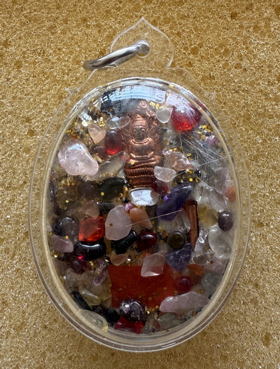 ล็อกเก็ต จัมโบ้ หลวงปู่สรวง เทวดาเดินดิน ปางประทานพร เสาร์ 5 ปี39 หลังอุดของวิเศษ 