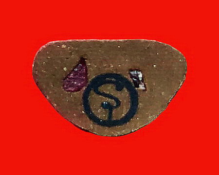 พระชัยวัฒน์ตะละกุล หลวงพ่ออุตตมะ วัดวังก์วิเวการาม จ.กาญจนบุรี เนื้อว่าน108 ฝังพลอยเสก สวยมากค่ะ