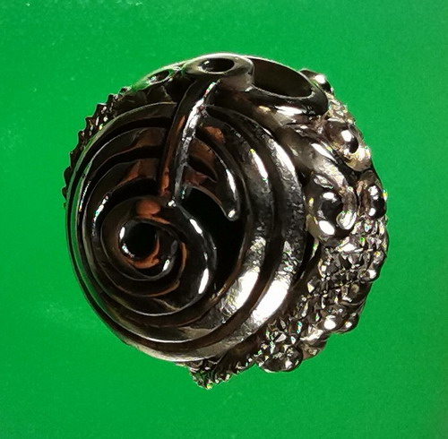 จี้ลูกอมแก้วนาคราช สีเขียว หลวงปู่สังข์ ยโสธโร 