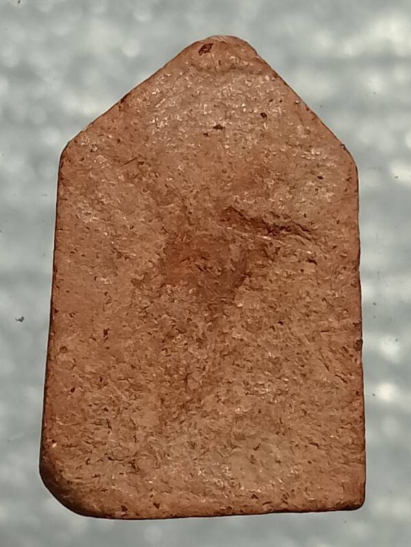 นางกวักเนื้อดินเผา 