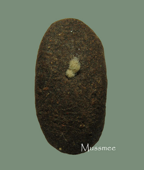 ท้าวเวสสุวรรณ เนื้อผงว่าน พระแท้ดูง่าย แบบเบาๆ ### เคาะเดียว ###