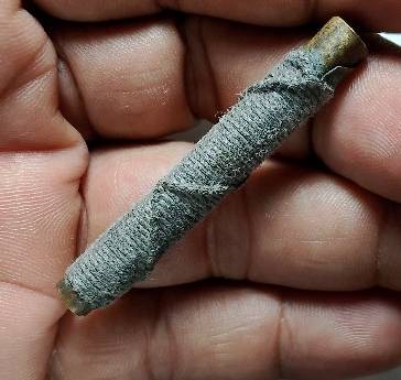 ตะกรุดถักเชือกปอแก้ว 