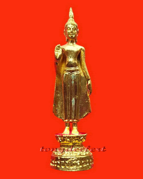 พระบูชาพระร่วงโรจนฤทธิ์ วัดพระปฐมเจดีย์ จ.นครปฐม ขนาดตั้งหน้ารถ สวยมากค่ะ