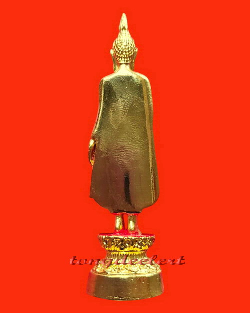 พระบูชาพระร่วงโรจนฤทธิ์ วัดพระปฐมเจดีย์ จ.นครปฐม ขนาดตั้งหน้ารถ สวยมากค่ะ