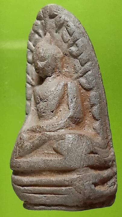 พระรอดเก่า 