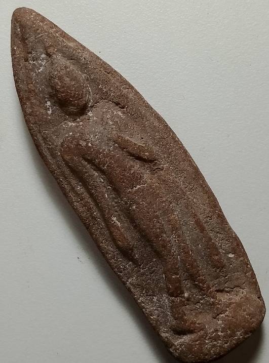 พระลีลาเนื้อดิน องค์ใหญ่ 