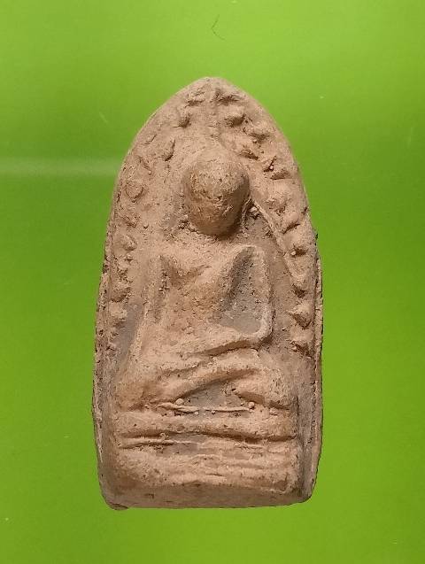 พระรอดหลังปั้มเจดีย์ ว บ ค ๒๕๔๓