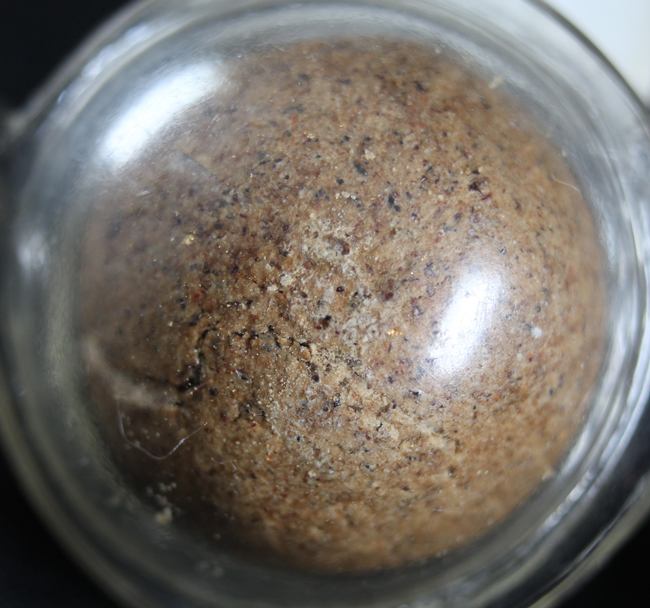 ลูกอมเนื้อผง เลี่ยมพร้อมใช้ ไม่ทราบที่ NO150-1