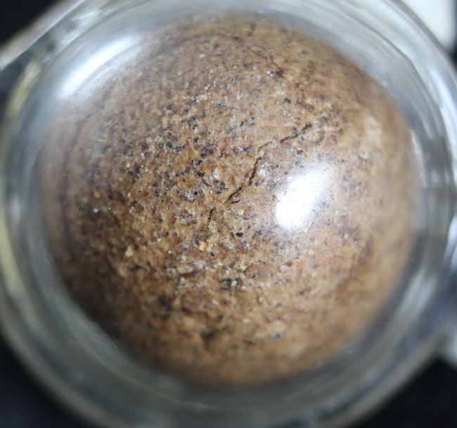 ลูกอมเนื้อผง เลี่ยมพร้อมใช้ ไม่ทราบที่ NO150-1