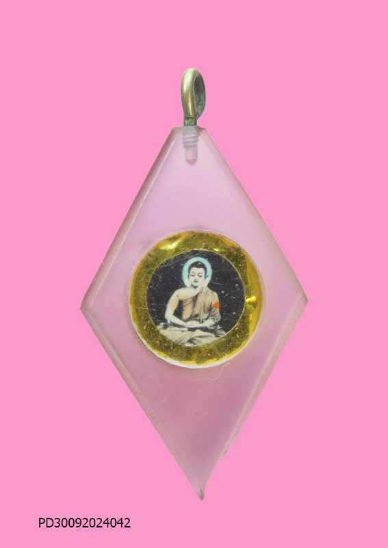 ล็อกเก็ตดวงตาพระพุทธ หลวงพ่อผินะ วัดสนมลาว