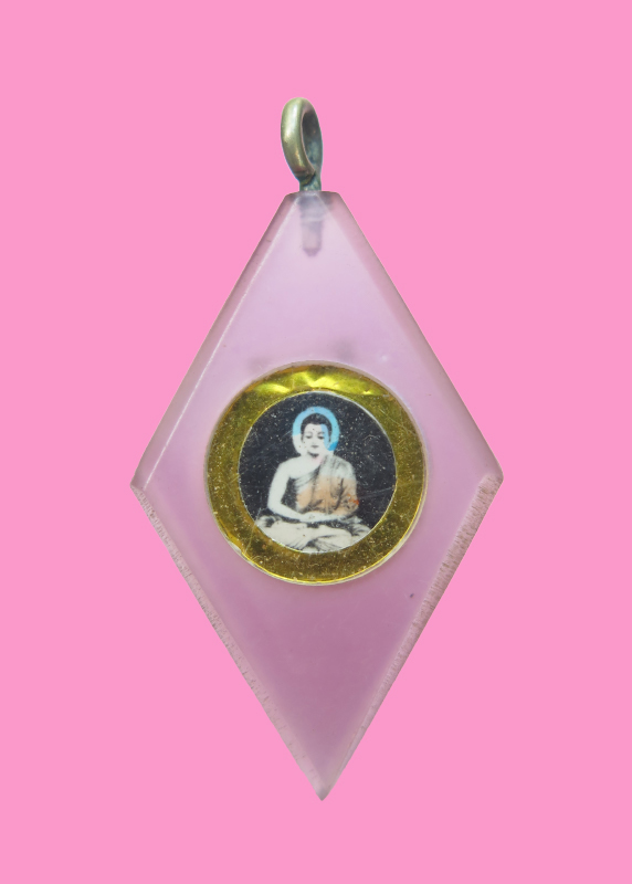 ล็อกเก็ตดวงตาพระพุทธ หลวงพ่อผินะ วัดสนมลาว