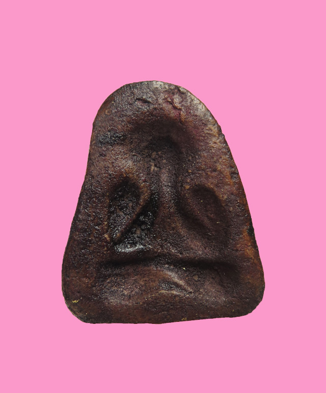 พระปิดตา หลังแบบ