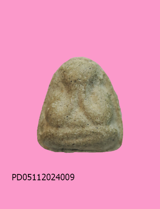 พระปิดตา เม็ดบัว หลังยันต์เฑาะว์